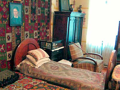 Куточок спальні